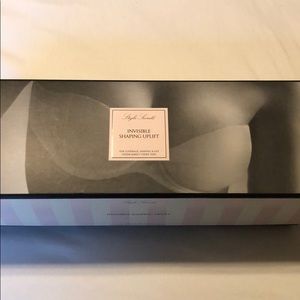 Victoria Secret Invisible Shaping Uplift